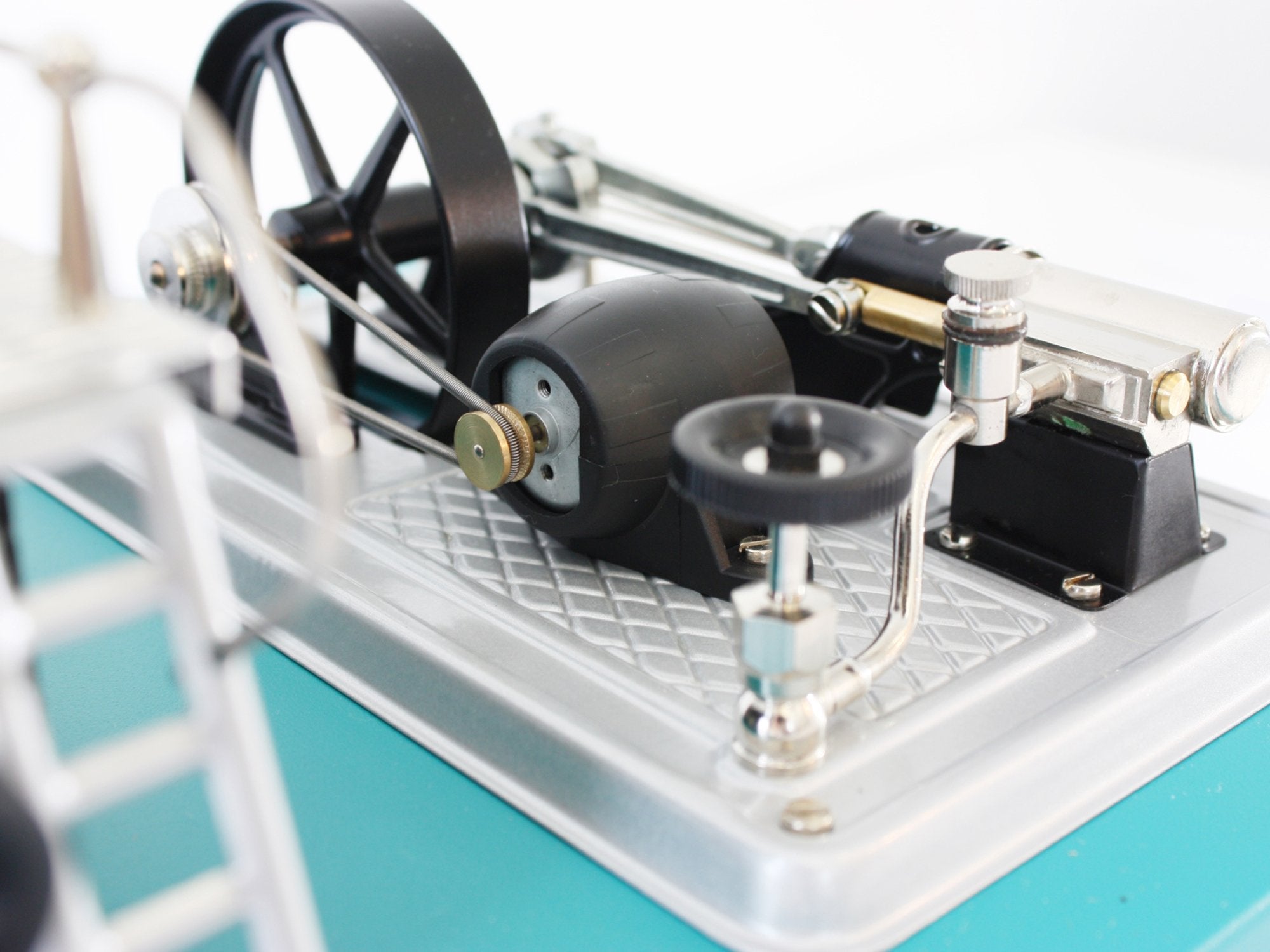 Wilesco D18 Toy Steam Engine – MiniSteam