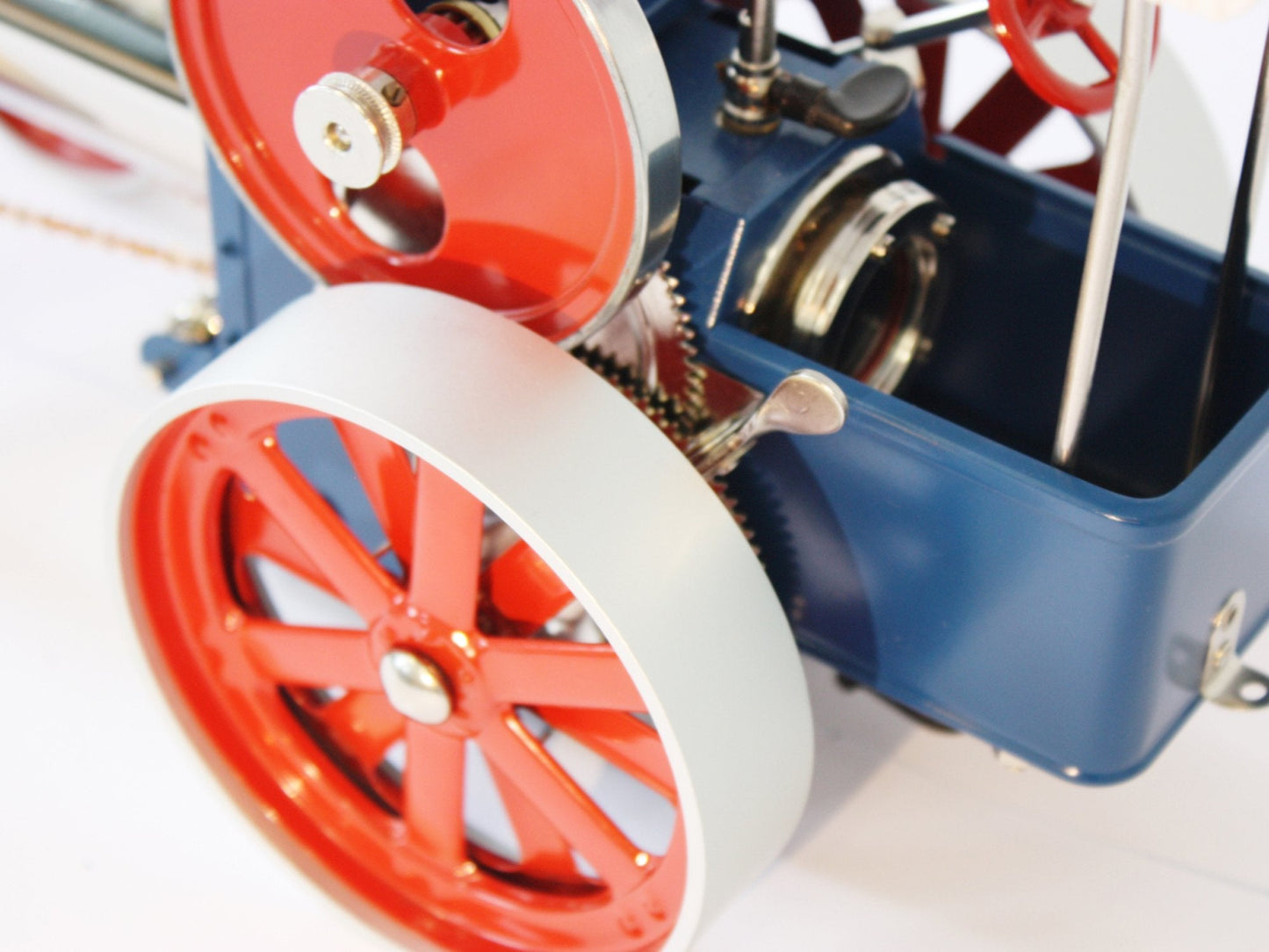 Wilesco D405 Toy Steam Engine – MiniSteam