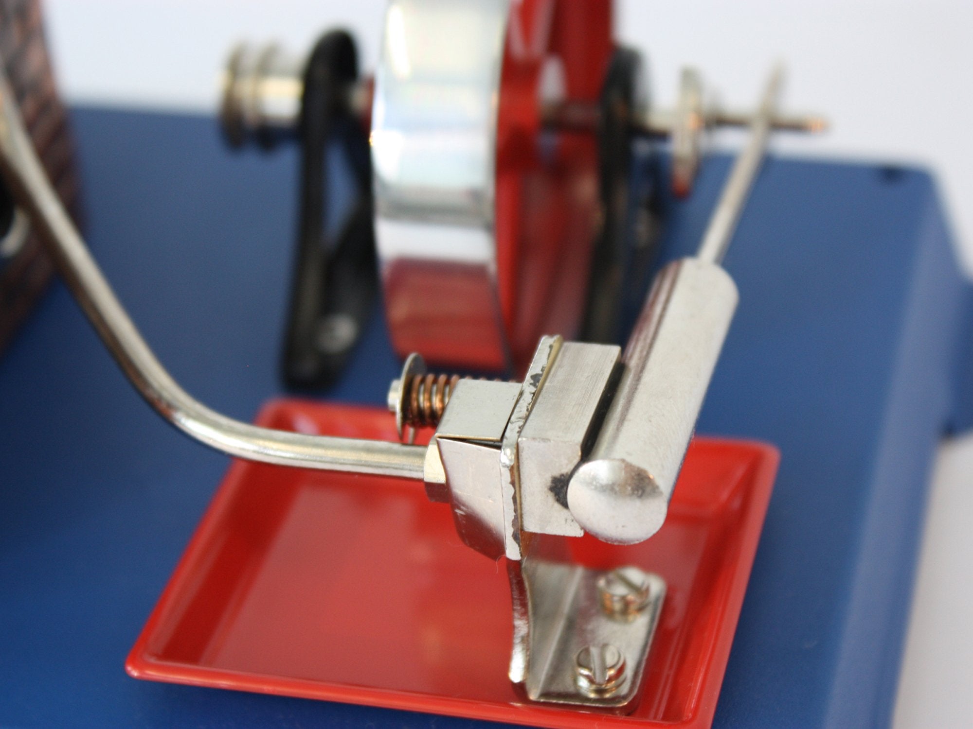 Wilesco D6 Toy Steam Engine – MiniSteam